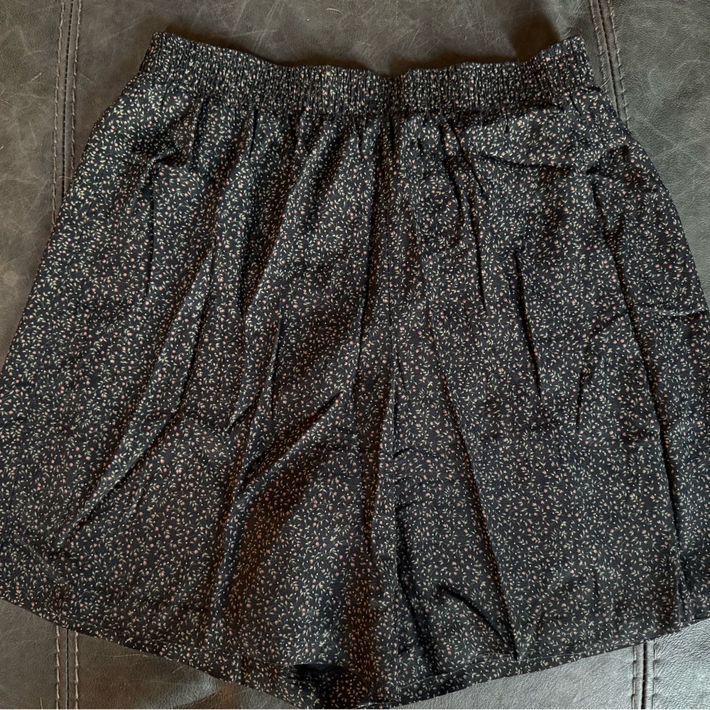 Floral Black Women's Shorts
